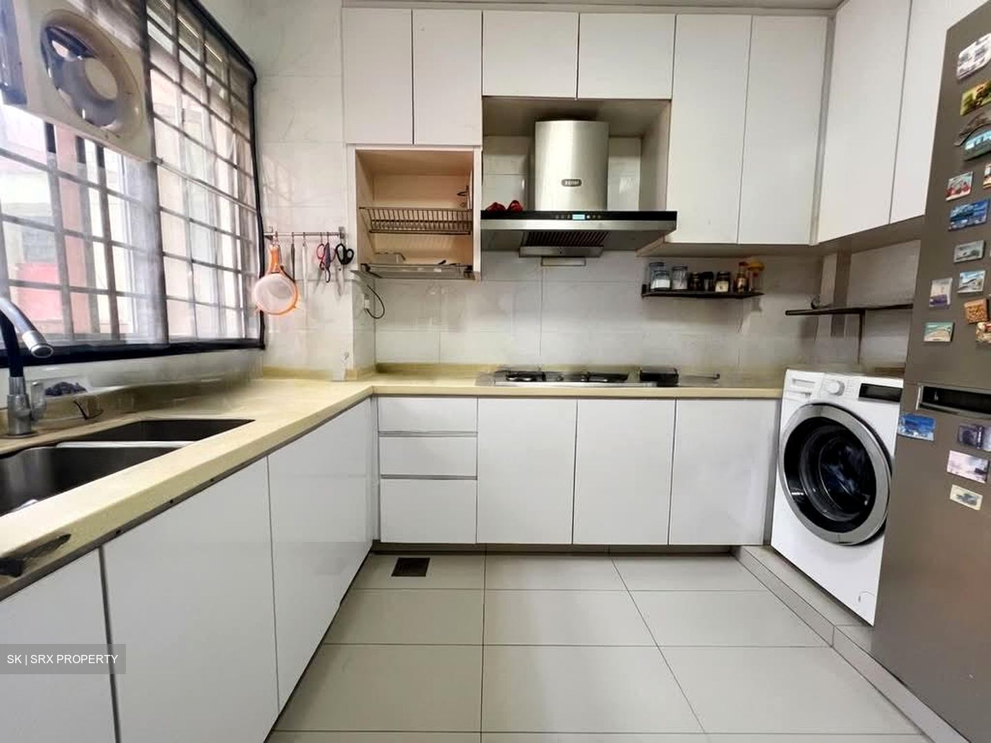 Blk 305 Tampines Street 32 (Tampines), HDB 5 Rooms #584404031